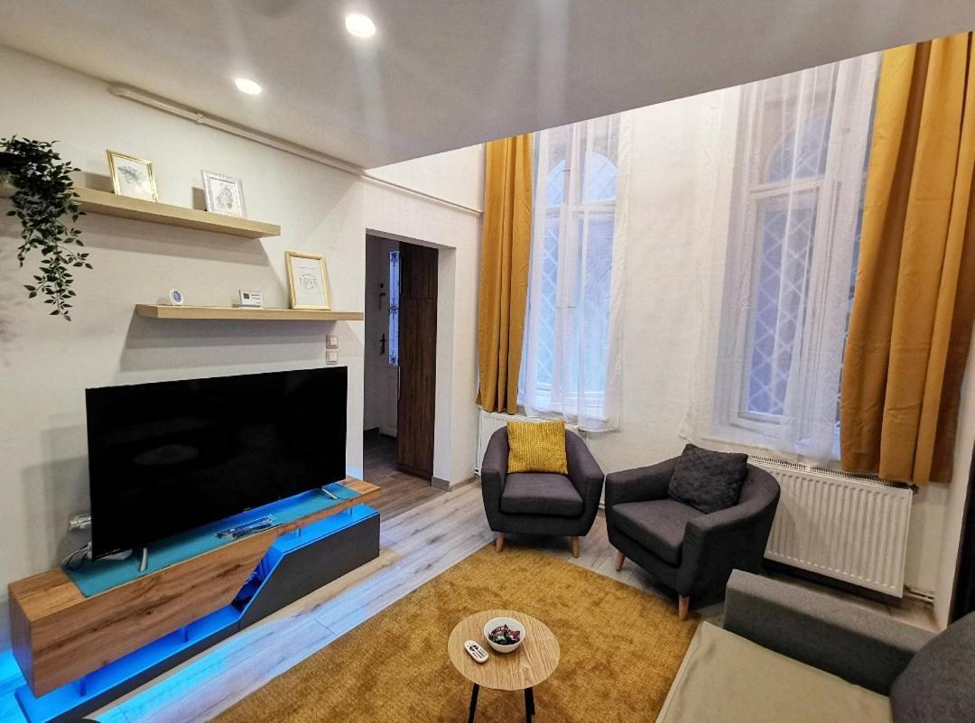 Nagymezo Street, In The Center, New Apartment Budapest Extérieur photo